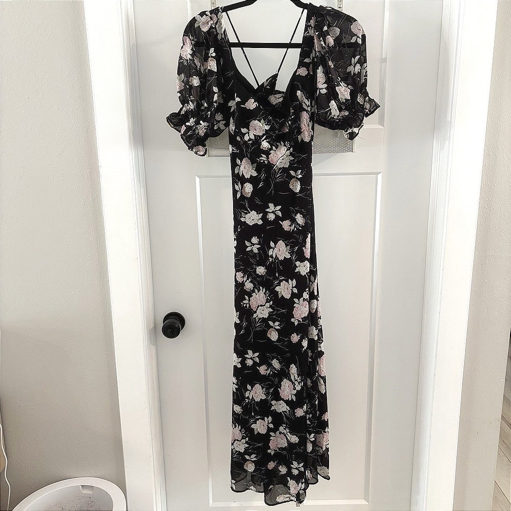 VICI S Avani Black Floral Print Puff Sleeve Midi Dress NWT Cottagecore Romantic
